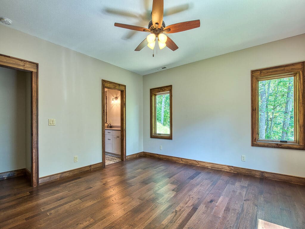Crafting Your Dream Home: Design Inspiration and Tips for Timber Frame and Post & Beam Structures New Construction4 Blue Ridge Post & Beam Crafting Your Dream Home: Design Inspiration and Tips for Timber Frame and Post & Beam Structures New Construction4 Blue Ridge Post & Beam