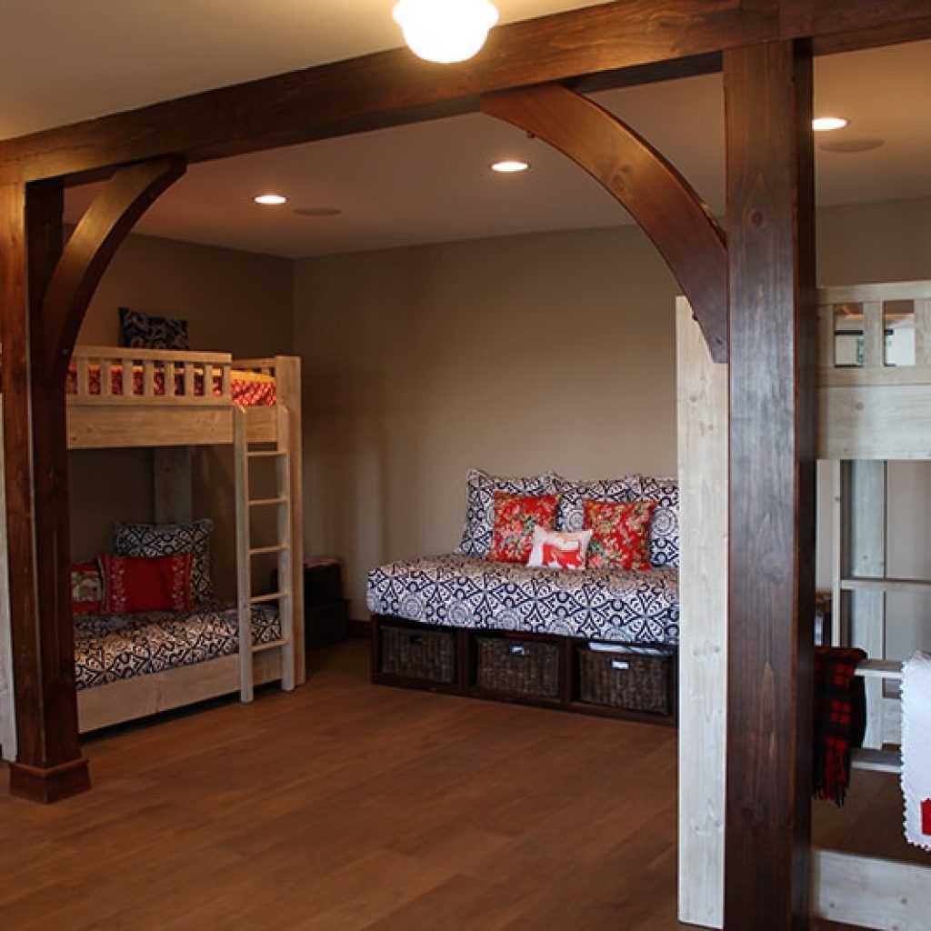 Rosenburg Post and Beam Home4